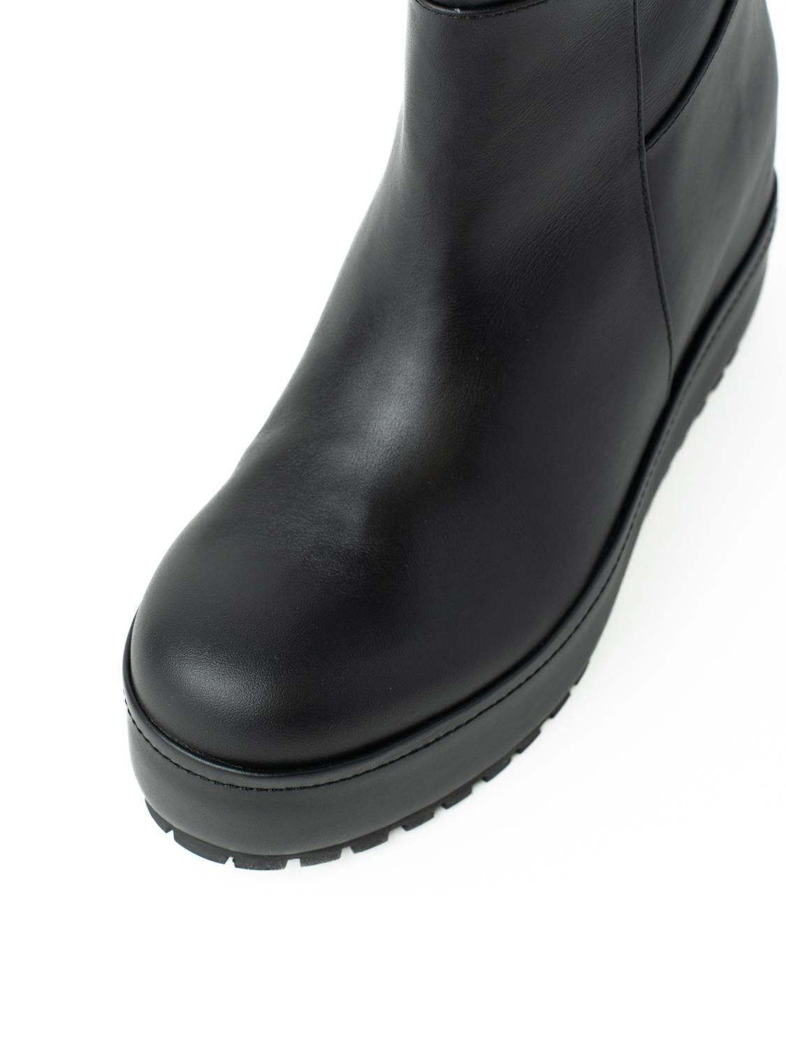 DISA TRACK NAPPALUX BLACK