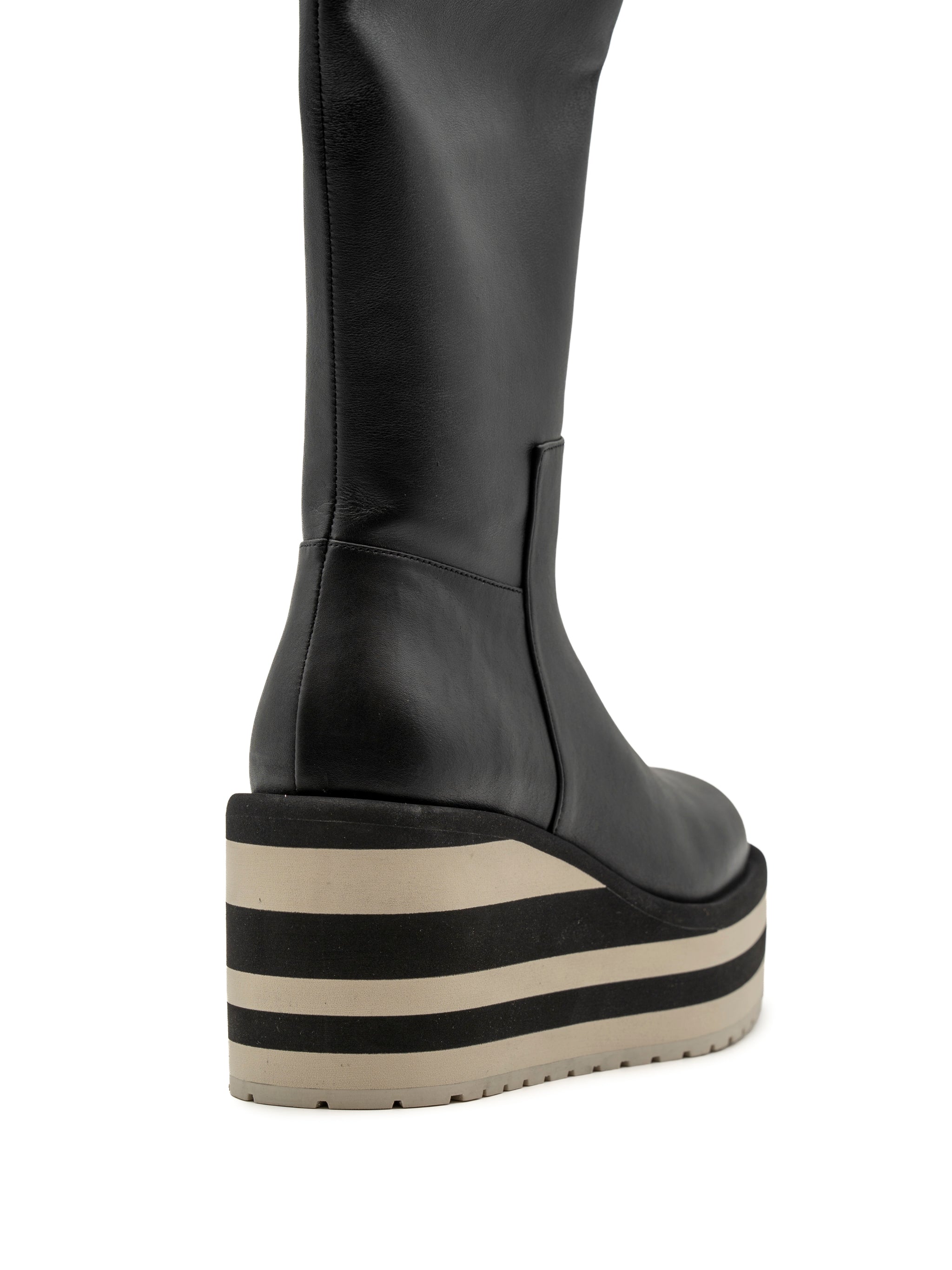 CLARA NAPPA BLACK