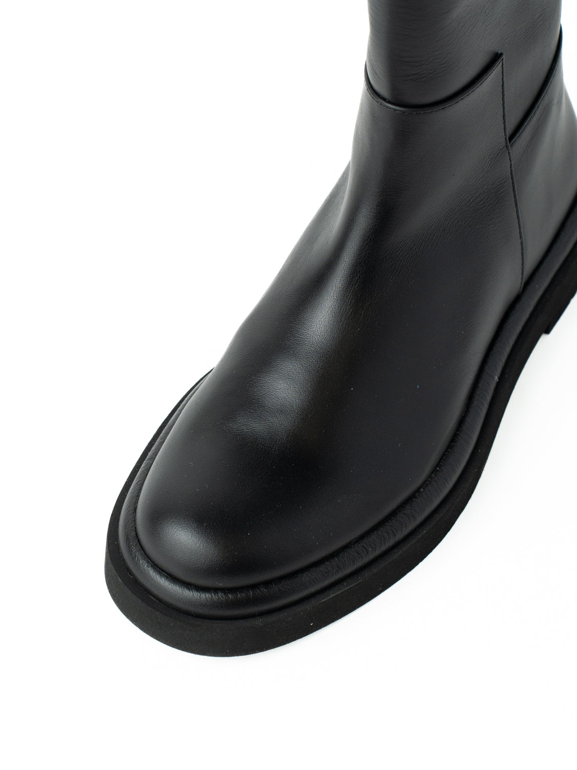 SELMA NAPPA BLACK