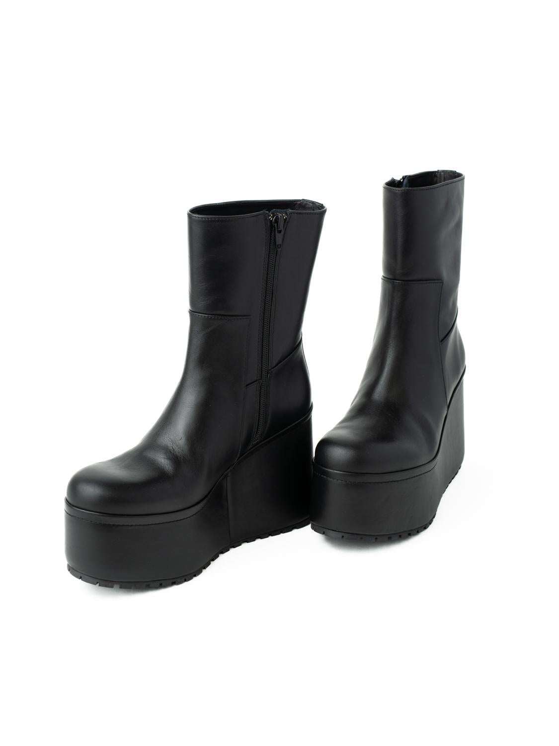 BLAIRE NAPPA BLACK