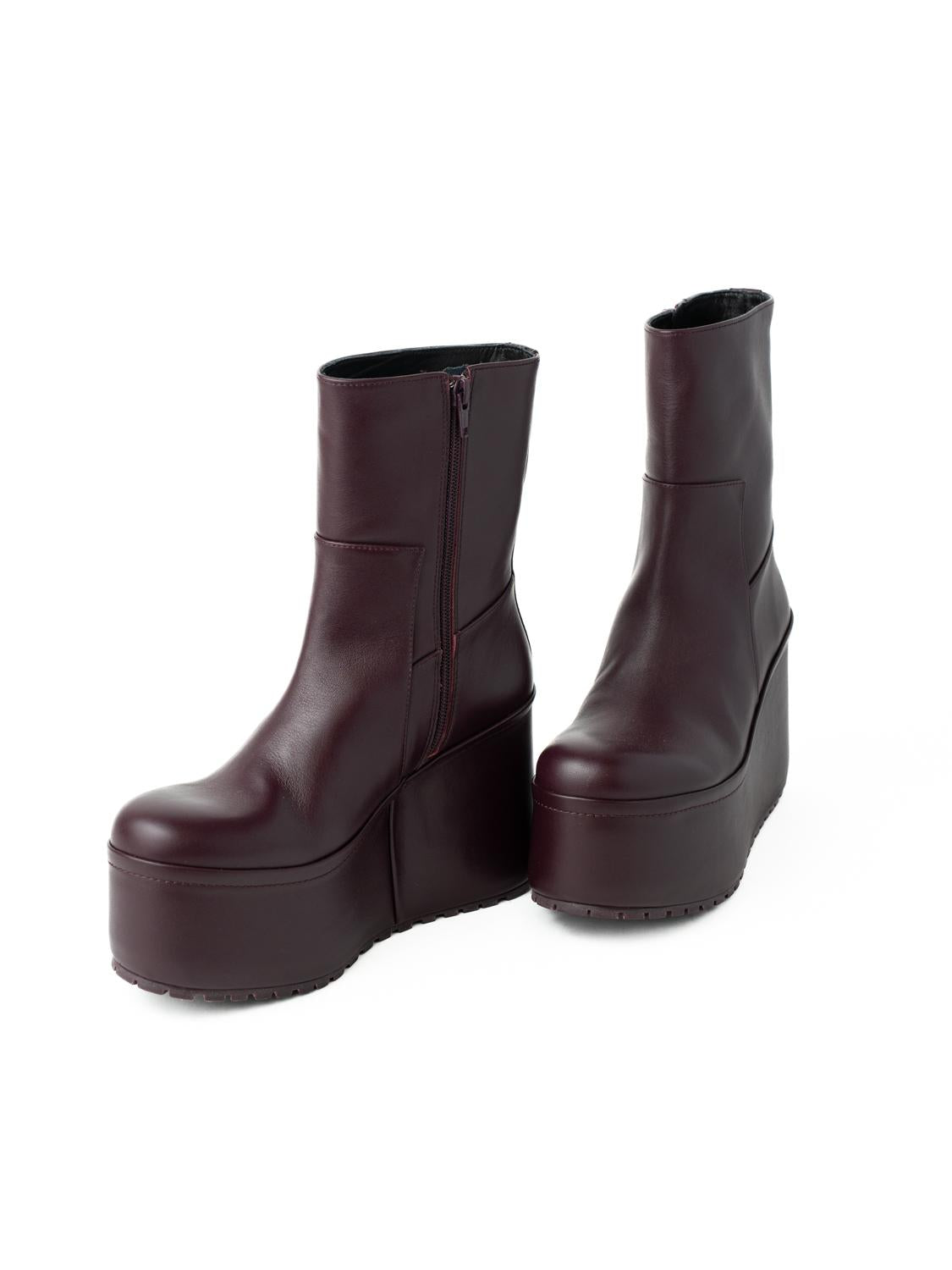 BLAIRE NAPPA BURGUNDY