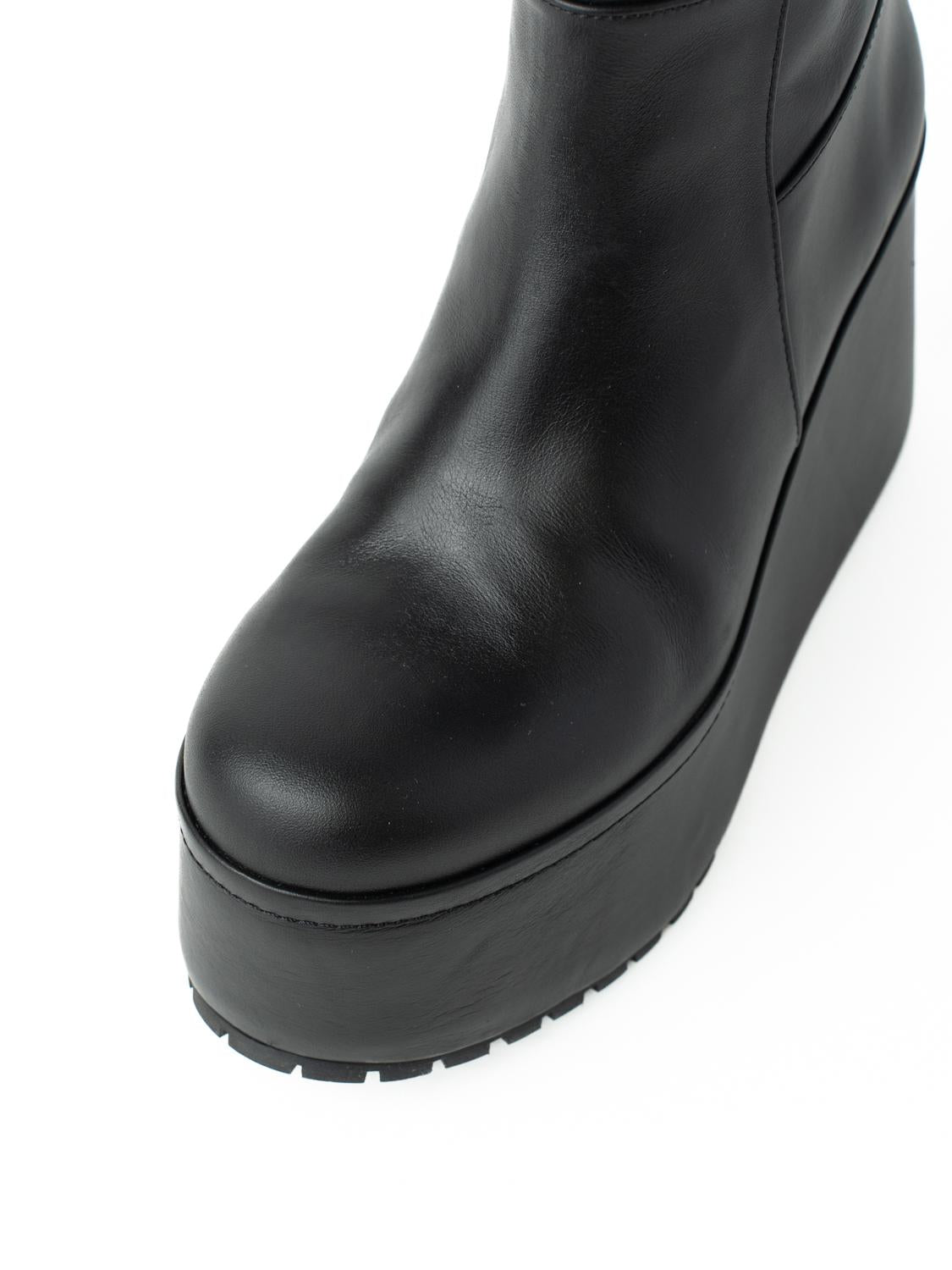 BLAIRE NAPPA BLACK