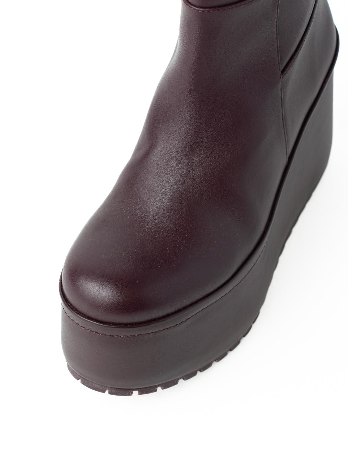 BLAIRE NAPPA BURGUNDY