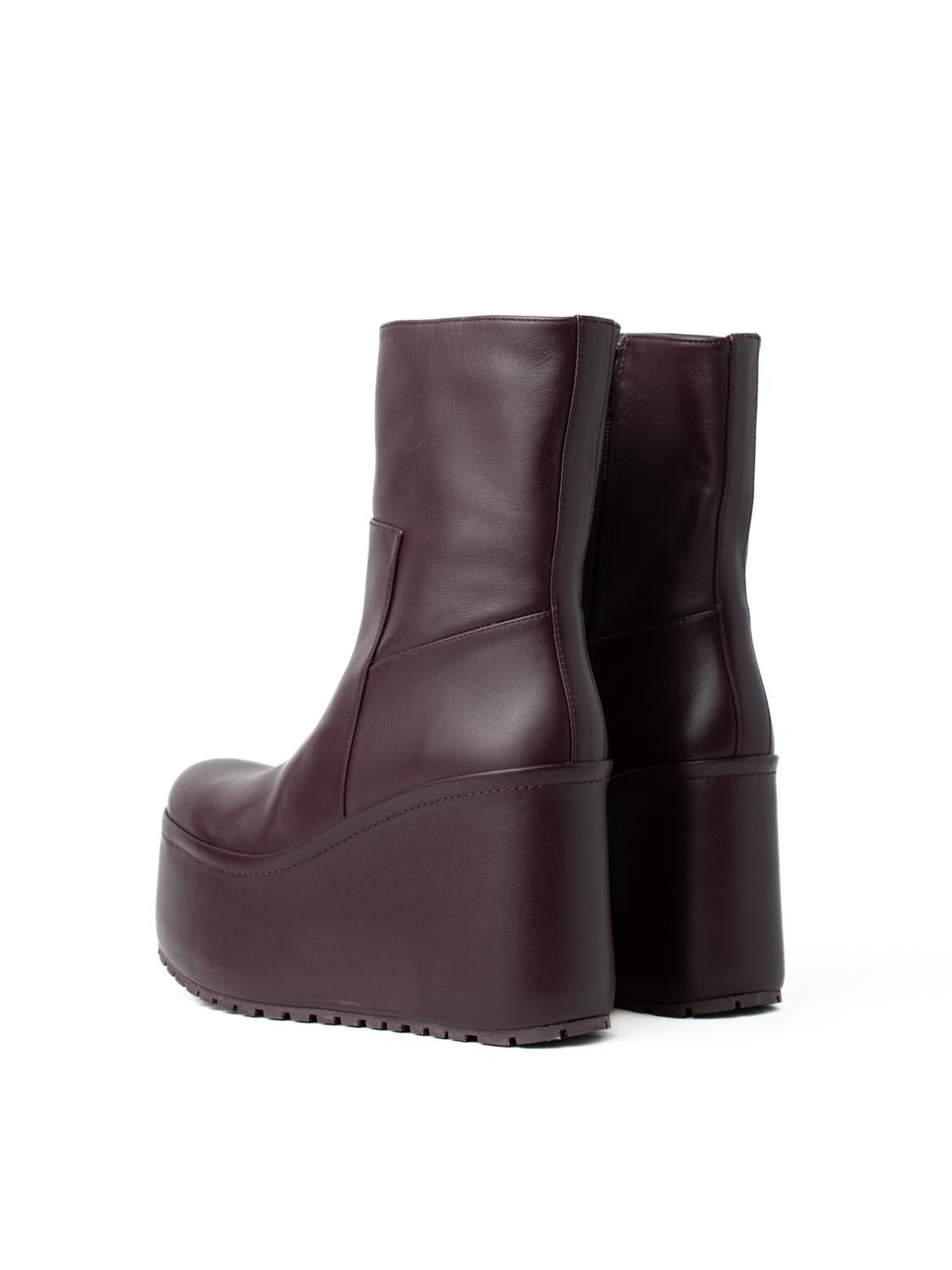 BLAIRE NAPPA BURGUNDY