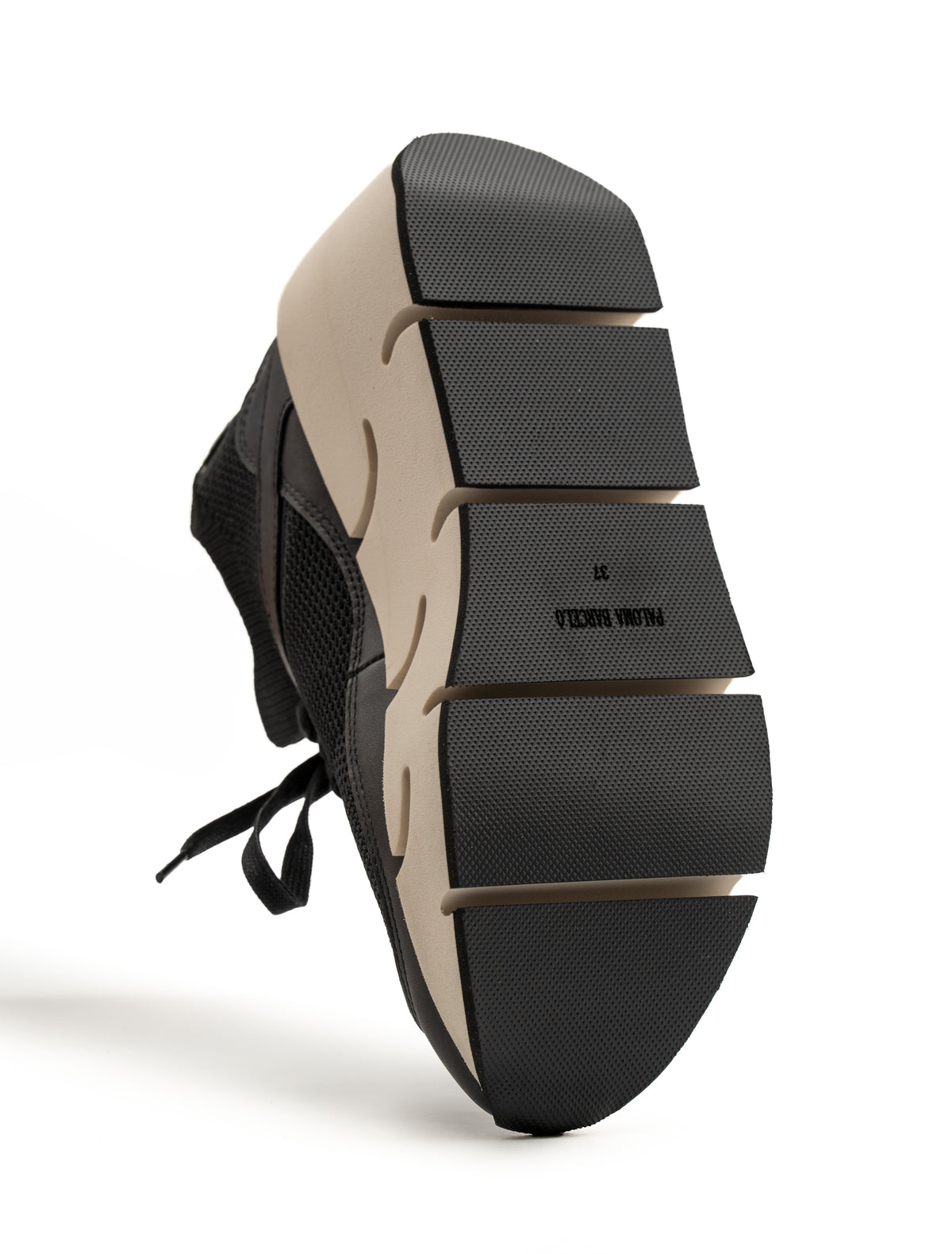 ANDREA NAPPA/FLYK BLACK