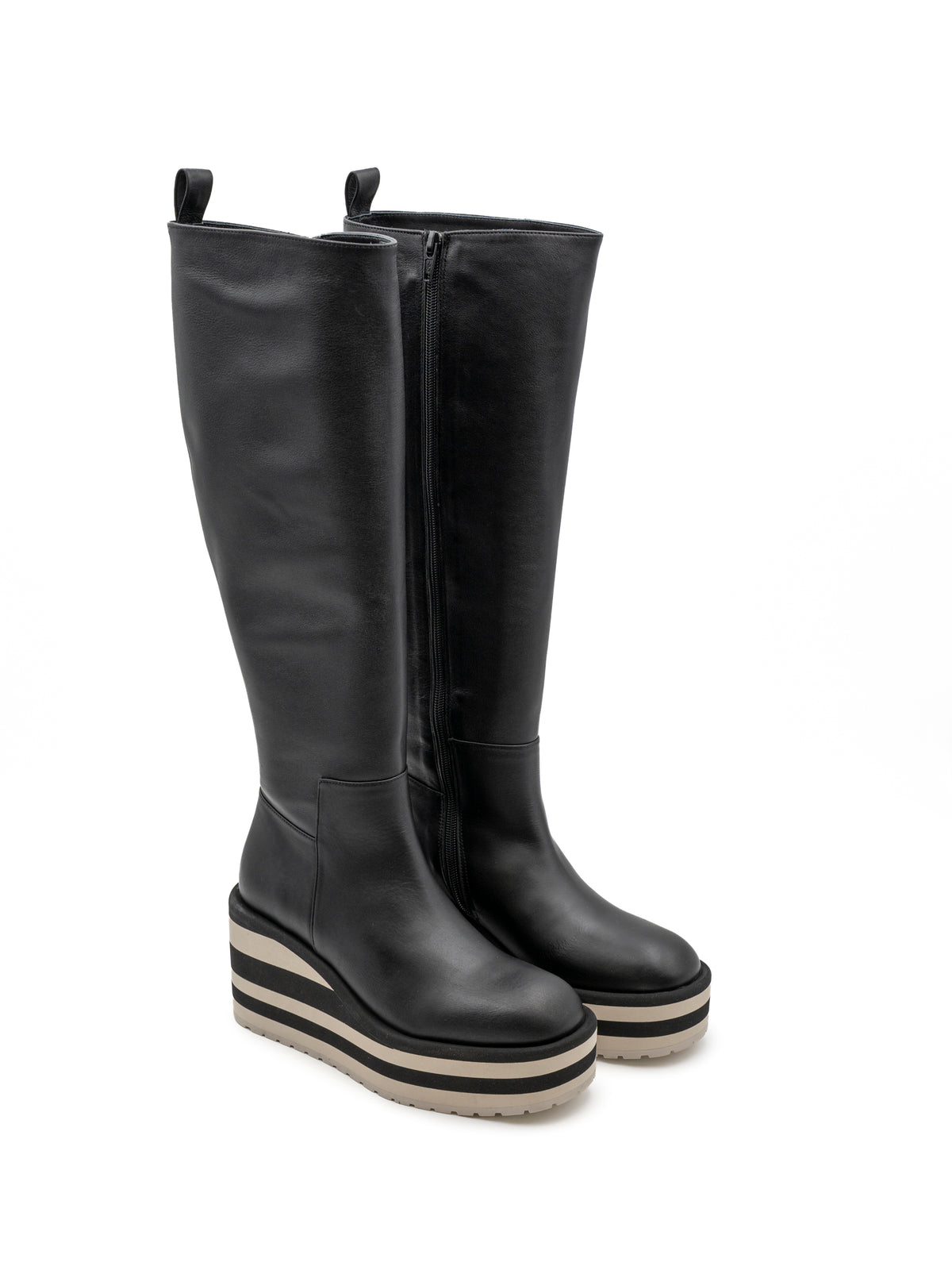 CLARA NAPPA BLACK