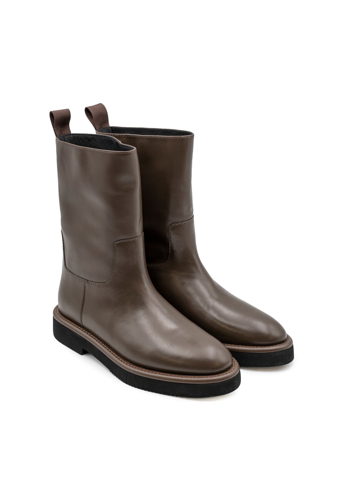 LESLIE NAPPA TAUPE